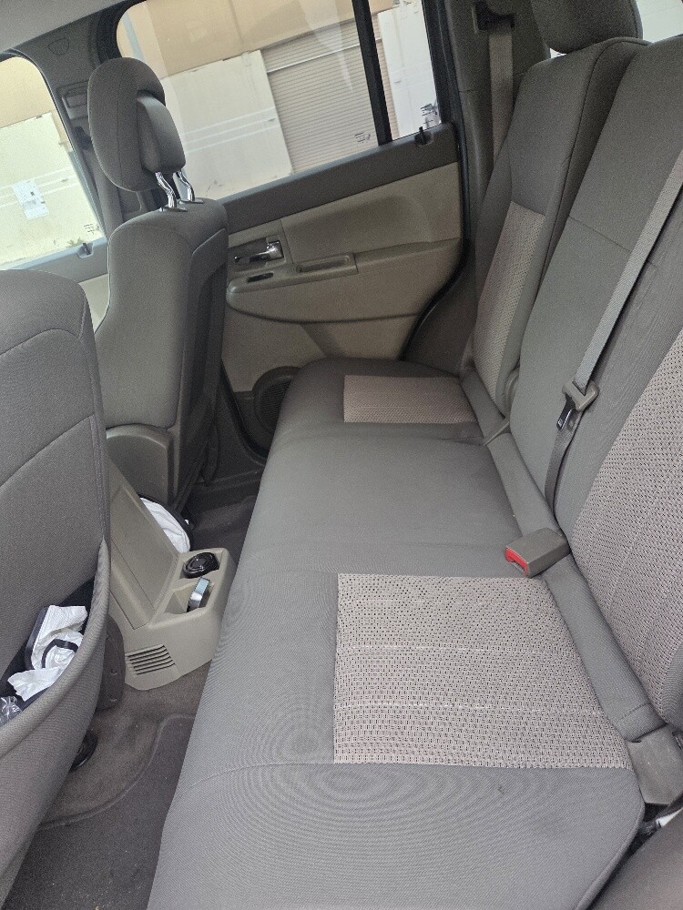 Jeep Cherokee Liberty - 6