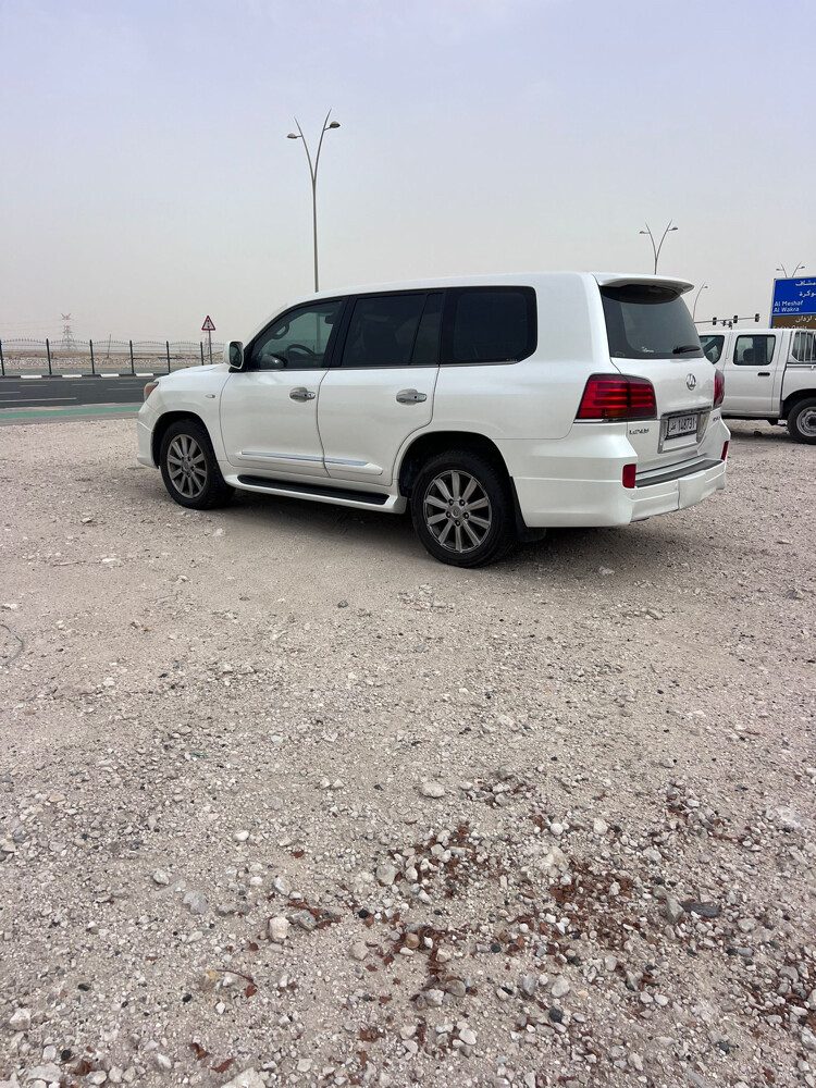 For sale lexuse LX570 - 1