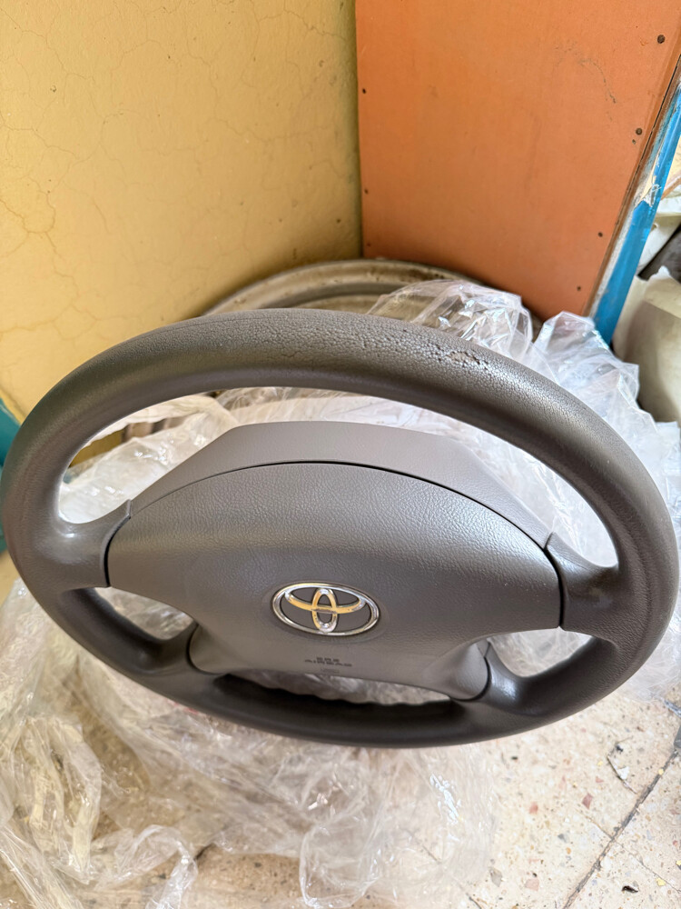 Steering wheel airbag camry 2006 - 2