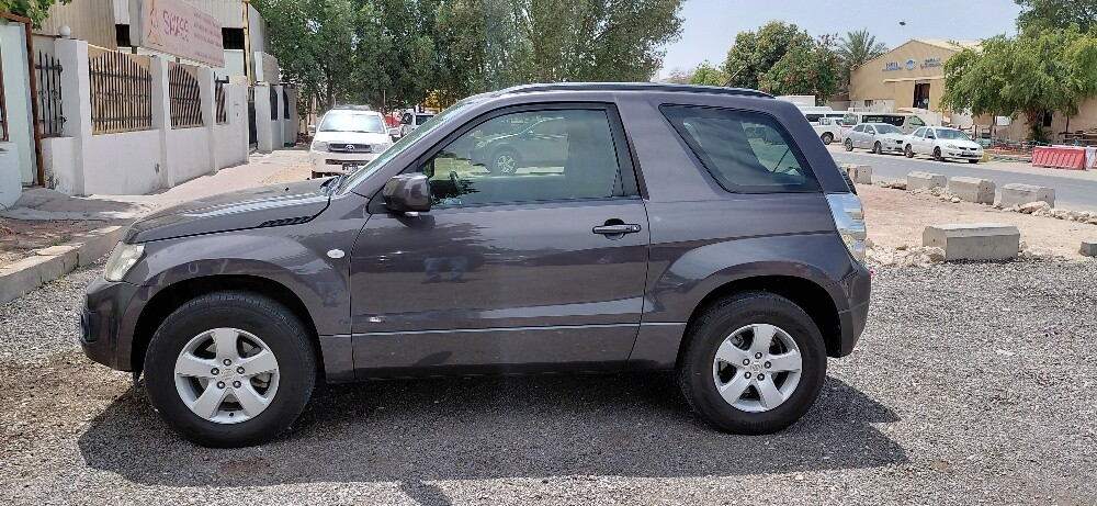 2014 Suzuki Grand Vitara (Japan) - 2