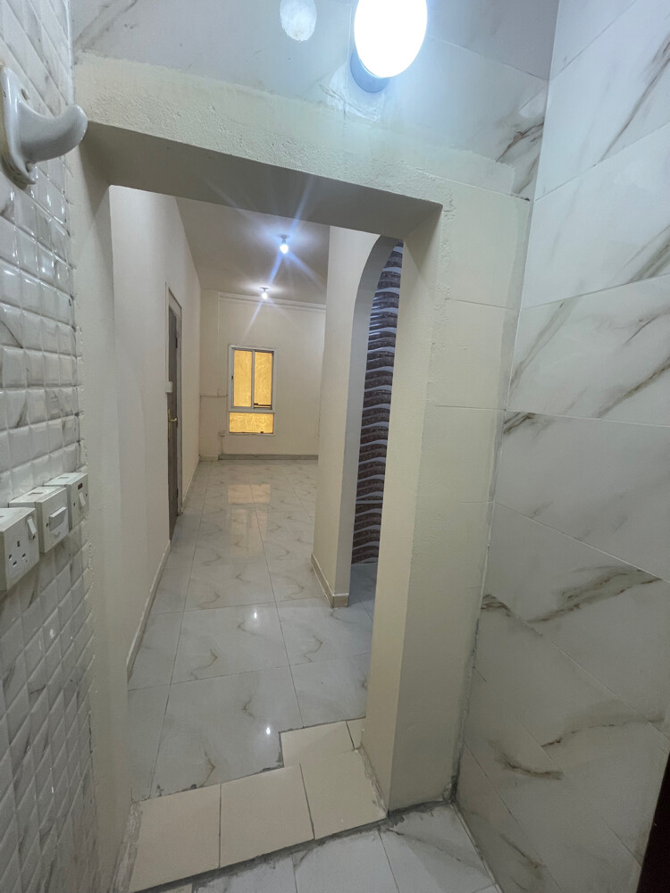 استوديو معيذر داخل مجمع مباشر - 2