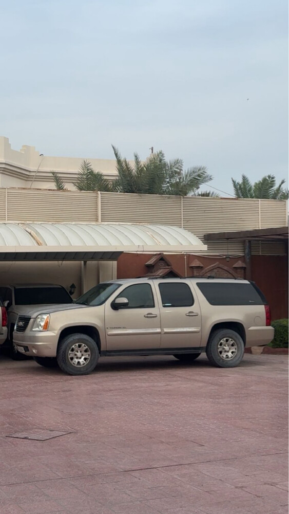 للبيع او للبدل يوكن ٢٠٠٧ طويل - 1