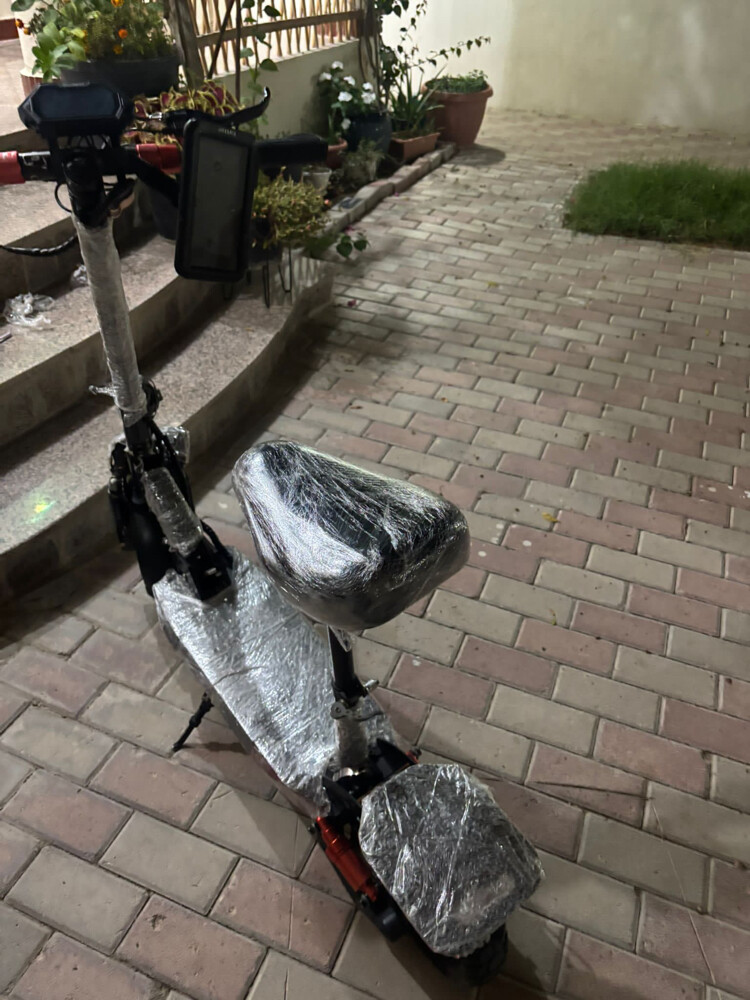 M4 pro scooter - 4