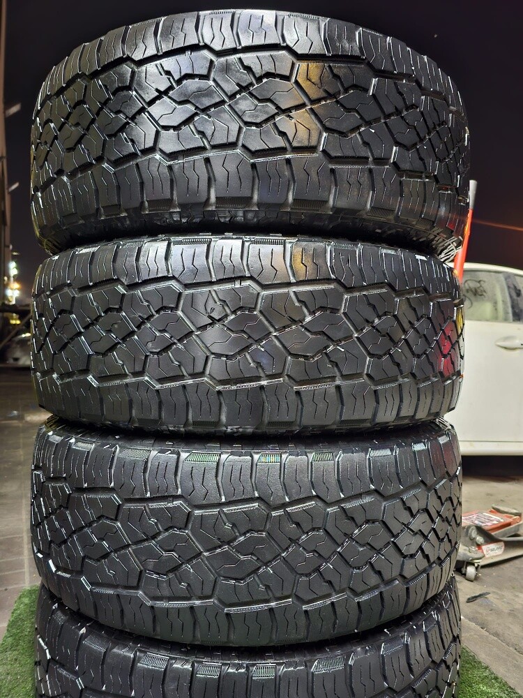 285-70-17,,, Mastercraft   brand - 9