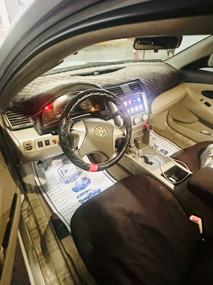 Toyota Camry - 2