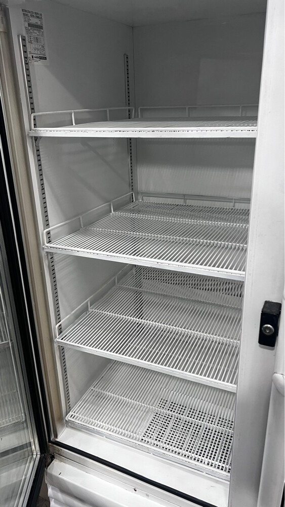 double door chiller  - 2