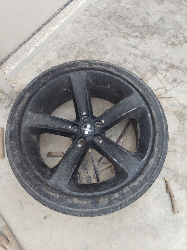 Rims for American cars in good cond - 2