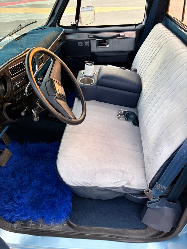 Chevrolet Silverado 4x4 V8 5,7L 350 - 12