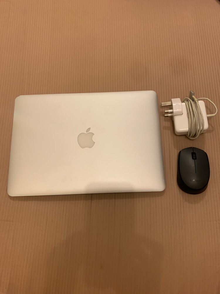 MacBook Air 13” 128GB (2017 Model) - 3