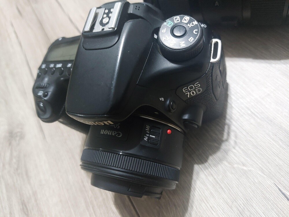 Canon 70d with Sigma 18-35mm f/1.8 - 1