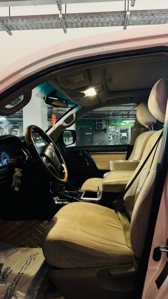 VIP LIMOUSINE SERVICE - 5