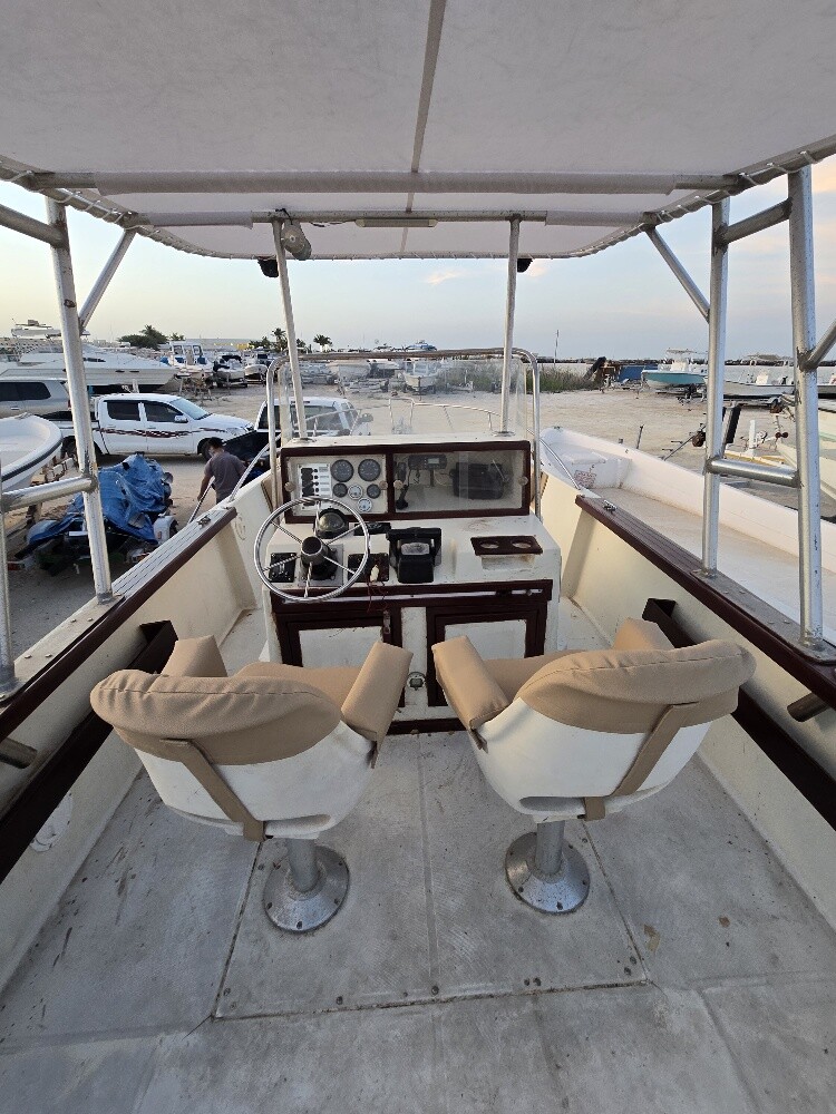 boat 25ft - 4