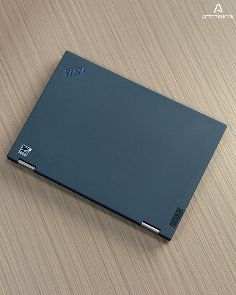 Lenovo ThinkPad X13 YOGA - 7
