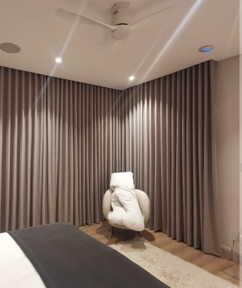 Curtains, carpets & sofa work - 6