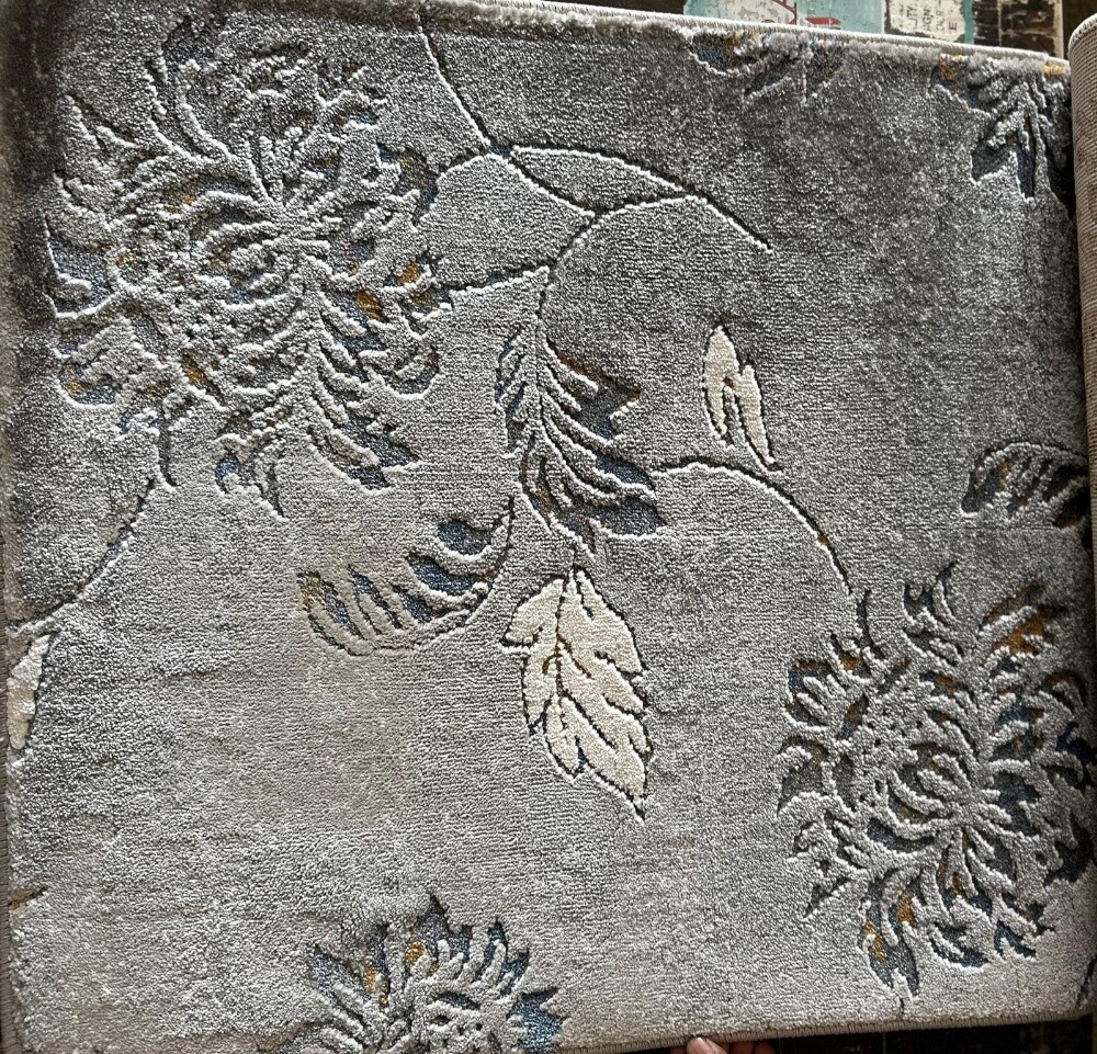 Carpet flooring. - 26
