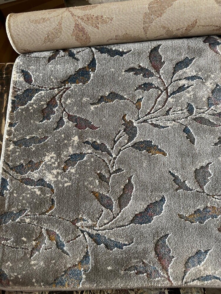 Carpet flooring. - 25