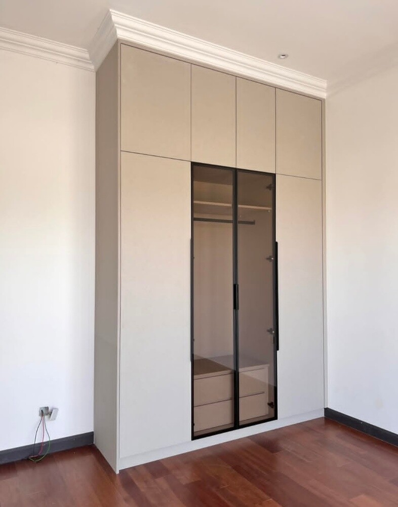 cabinet - 3
