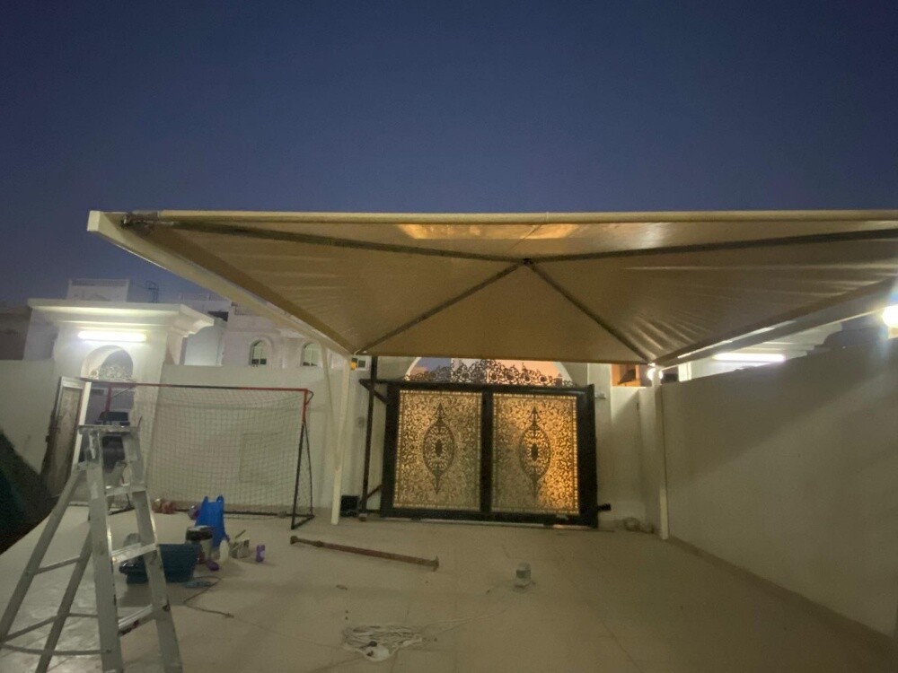 stylish fabric carshade & fence - 8