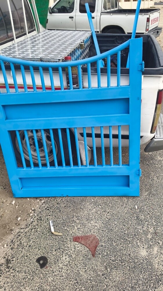 ابواب حديد للخيول - 2