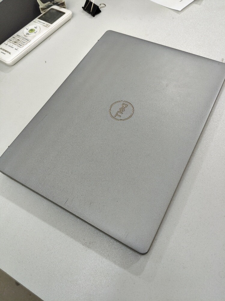 Dell - 1
