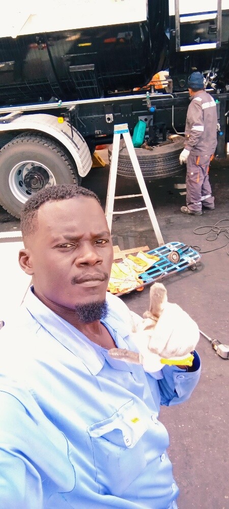 i need a job as a driver in any str - 2
