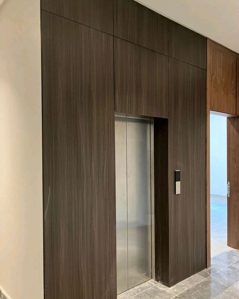 Interior wall with c brod. - 7