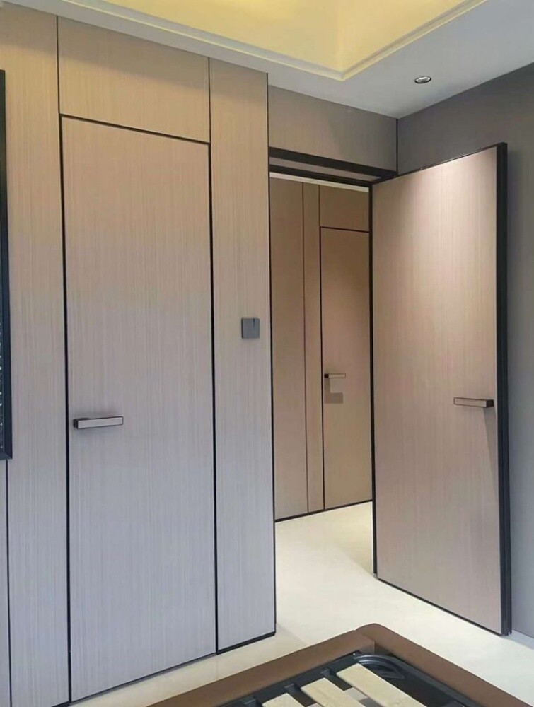 Interior wall with c brod. - 4