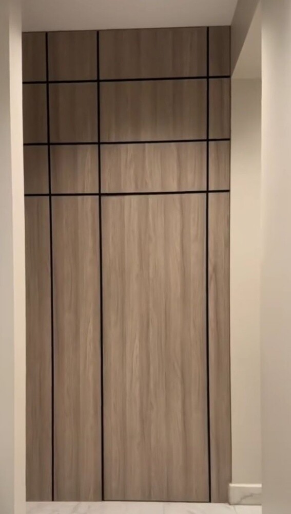 Interior wall with c brod. - 2