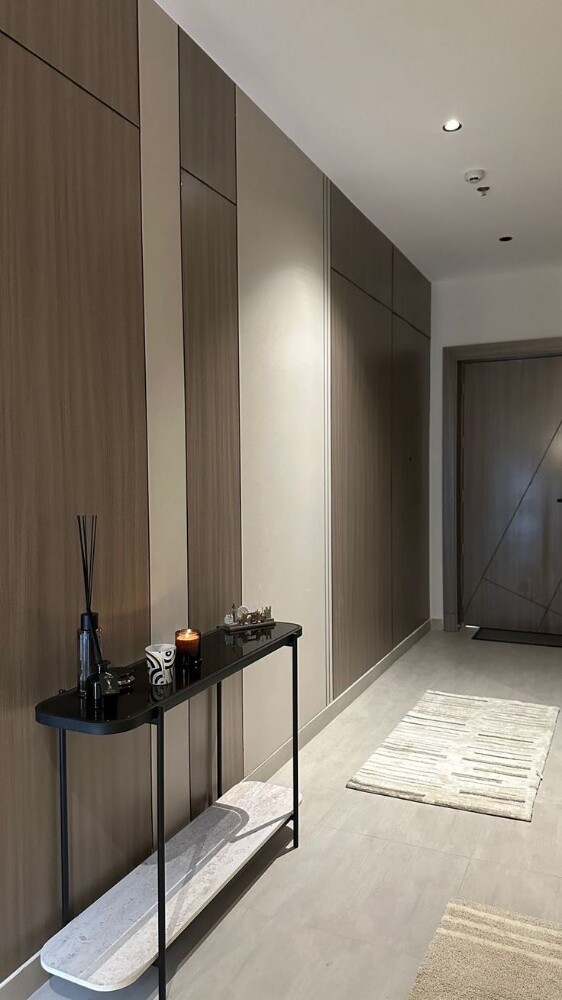 Interior wall with c brod. - 9
