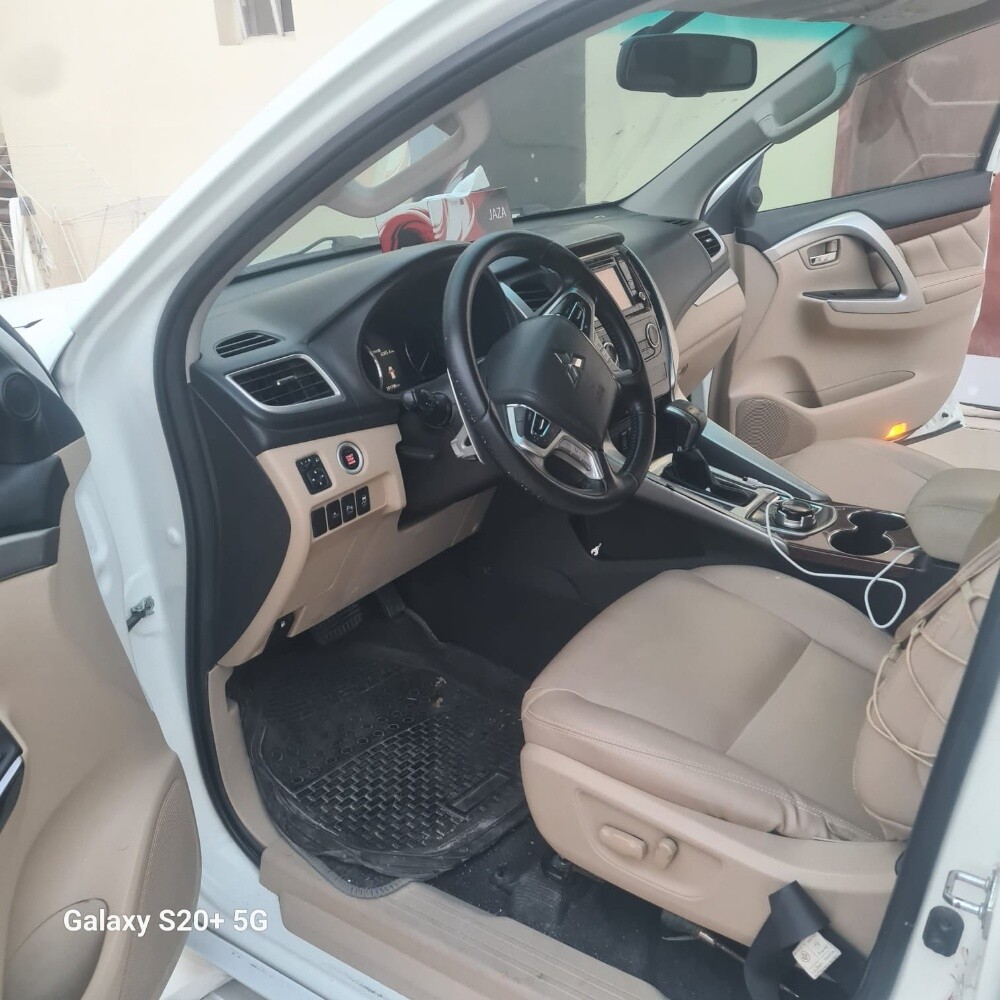 Mitsubishi Montero 2017 - 4