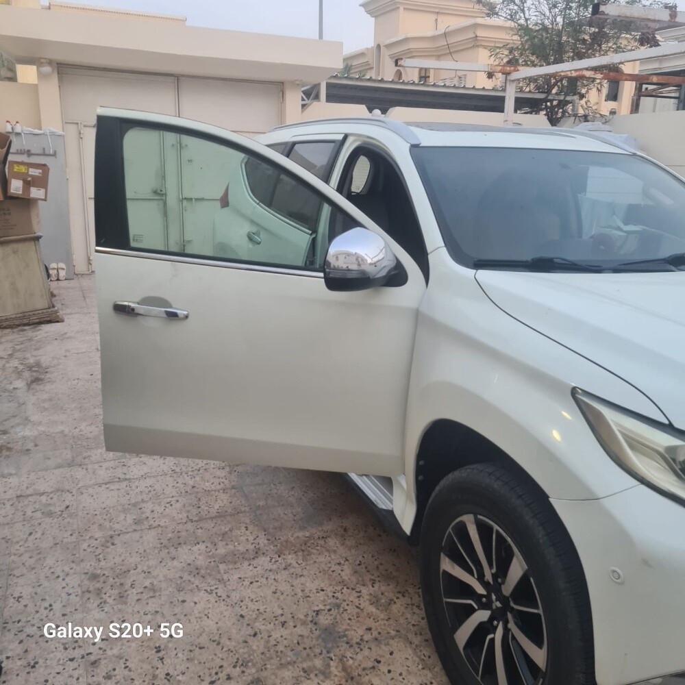 Mitsubishi Montero 2017 - 3