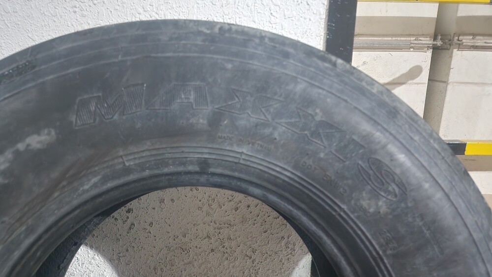 Balloon tires - 4