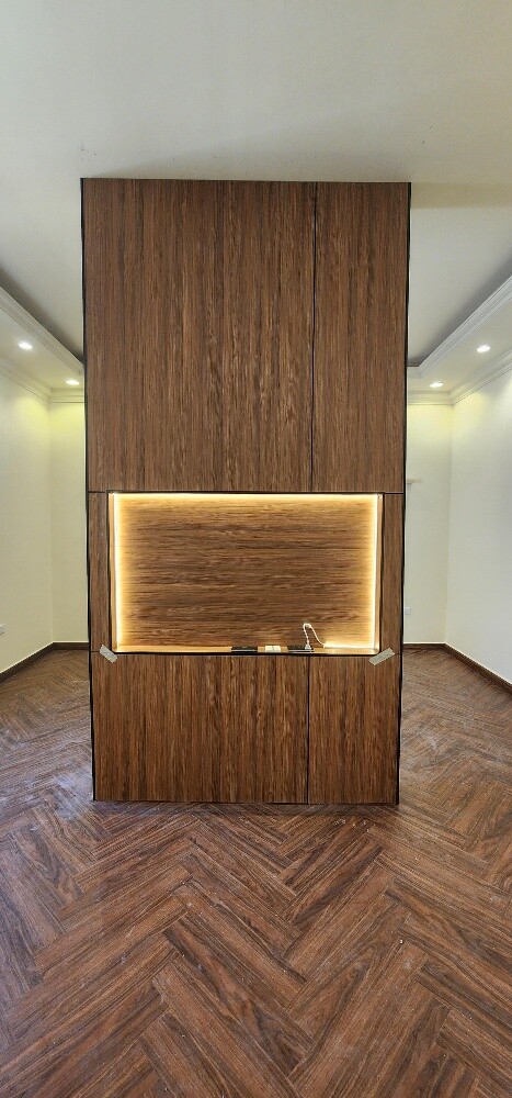 tv decorations - 2