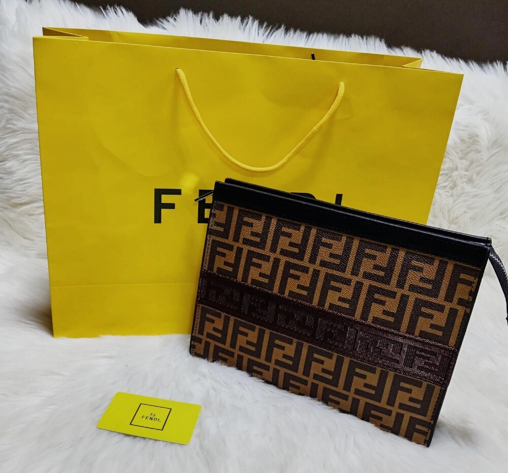 ماركه فندي عرض تم خصم 50 - 19