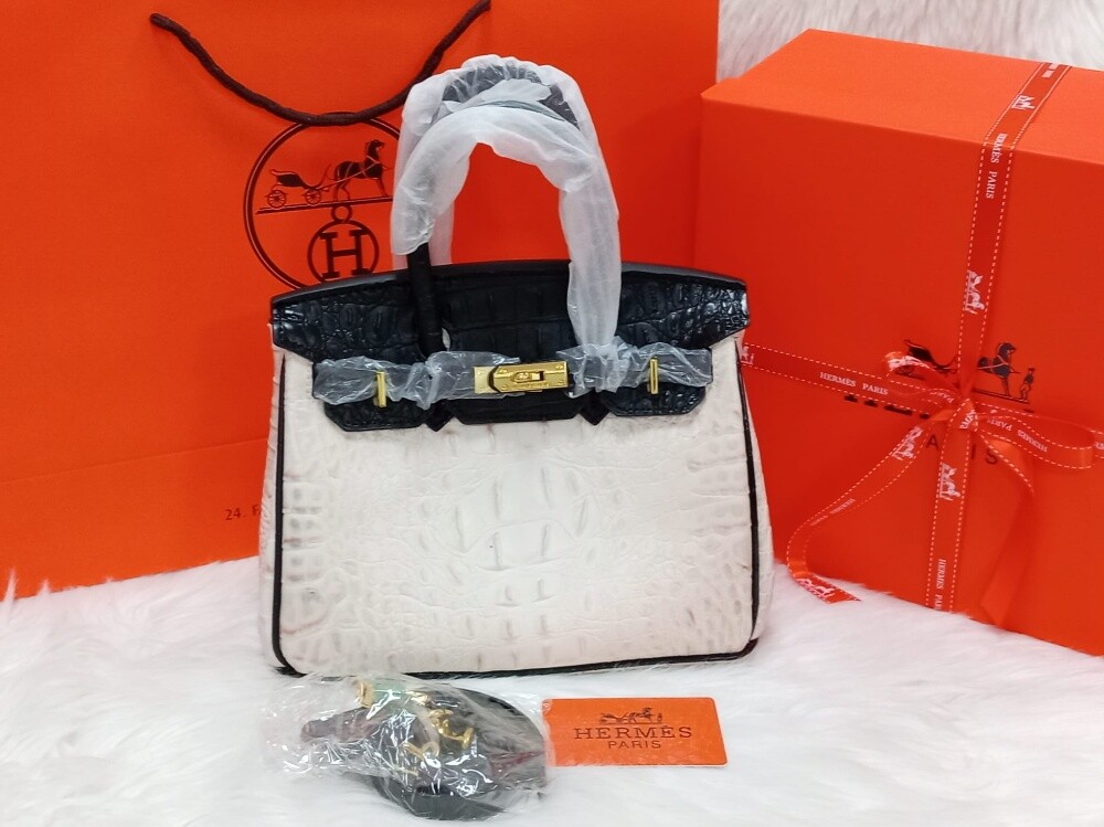 ماركه هرمز عرض تم خصم 50 - 14