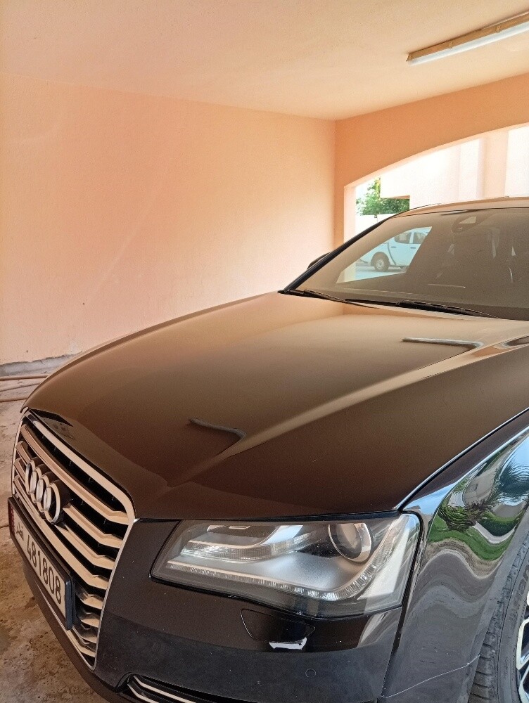 Audi A8 2012 - 8