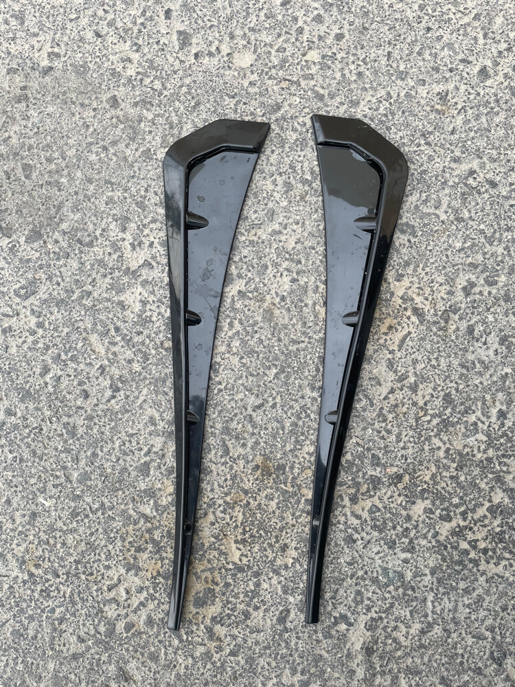 fender vent - 2