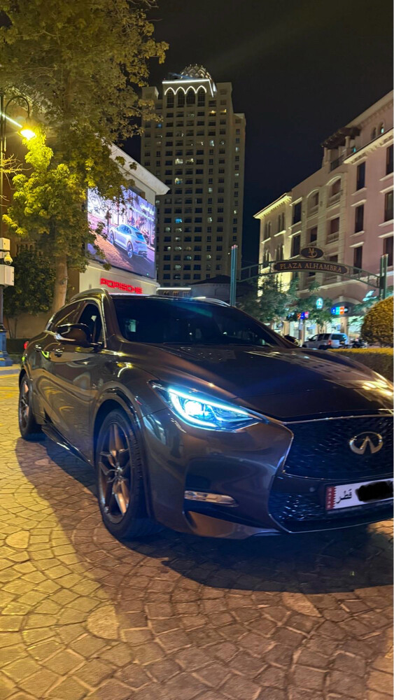 Infiniti Q30s (2.0T)  - 2
