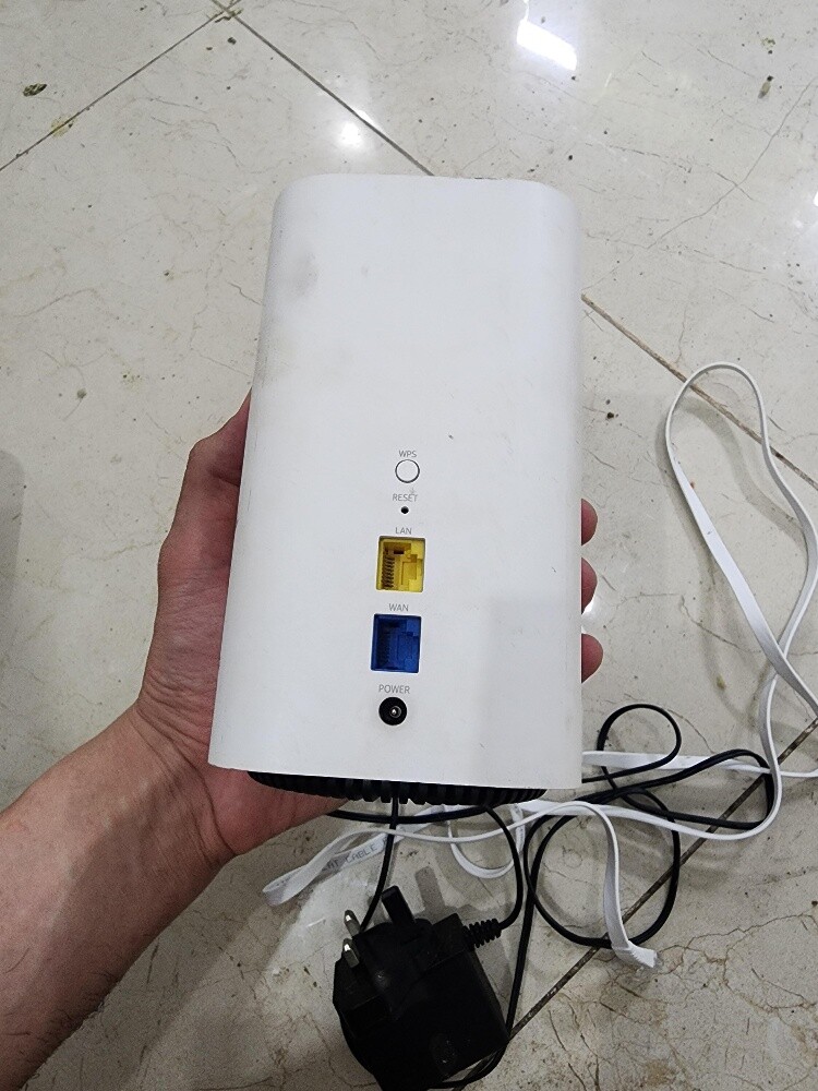 WiFi Router & Extender - 2