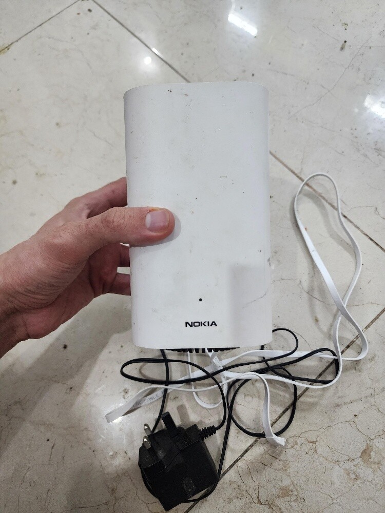 WiFi Router & Extender - 1