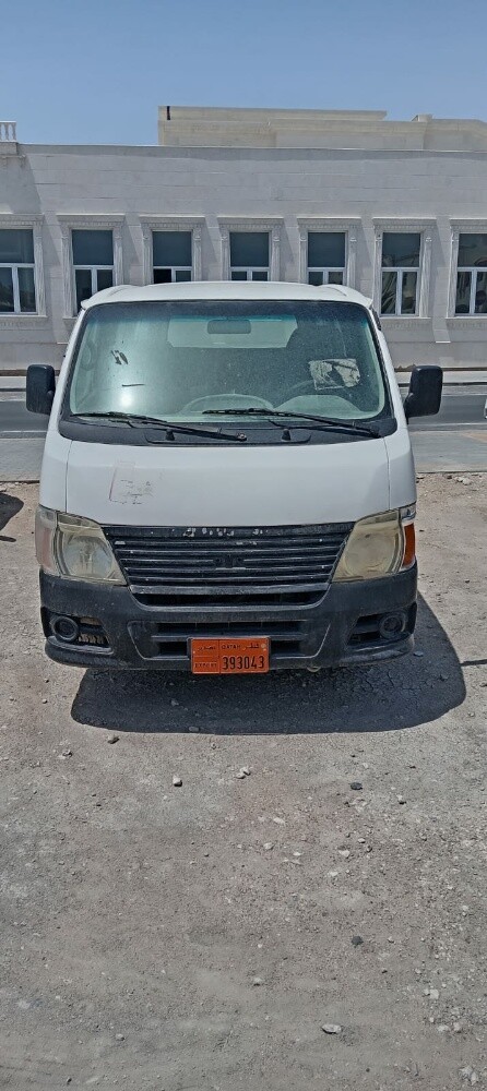 nissan urvan 2011 - 4