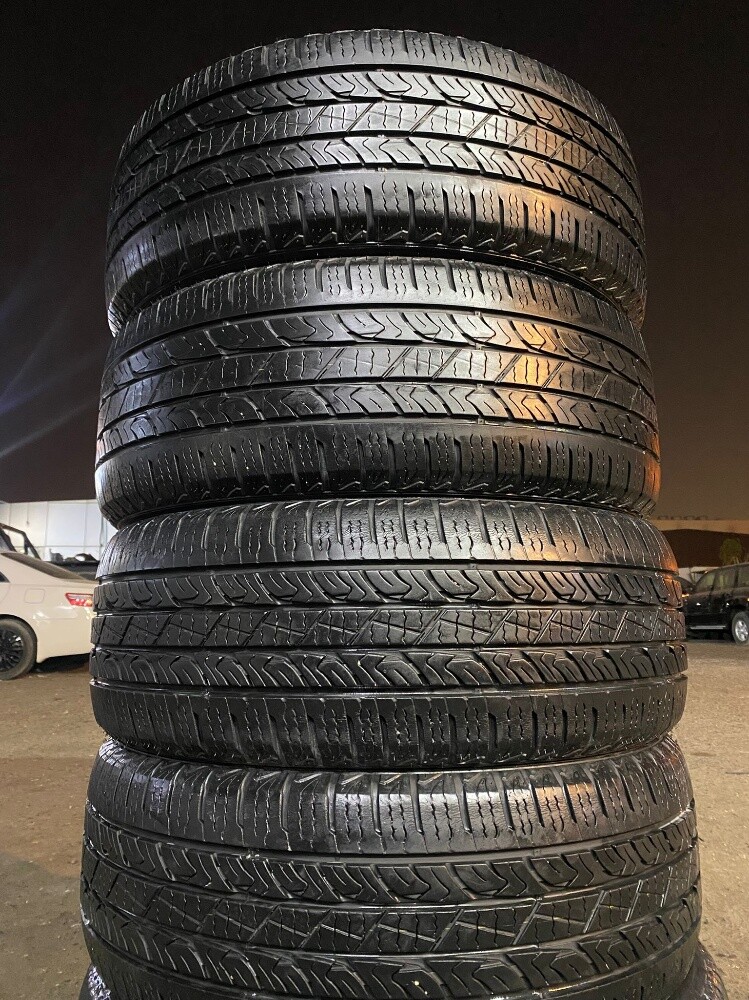 275/55/20 - 2