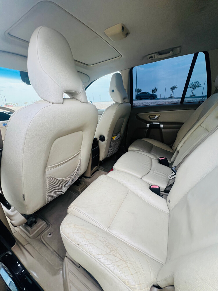 Volvo XC90 2012 Low Milage - 4