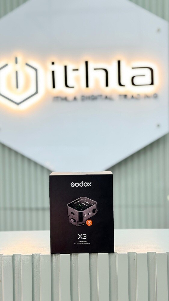 GODOX  X3 TTLwireless Flash Trigger - 1