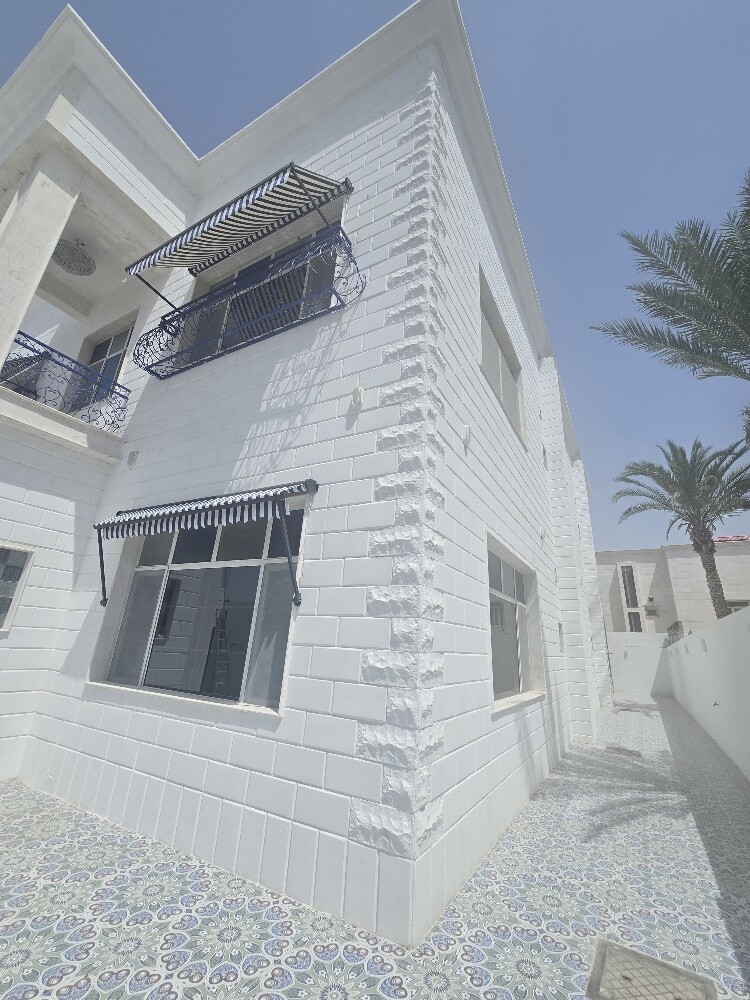 الريان للبيع فيلا ممتازه جديده - 2