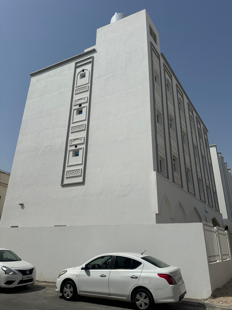 للبيع عمارة جديدة بالمطار 500 متر - 2