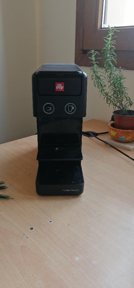 illy Y3.3 iperEspreso  Coffee Machi - 1