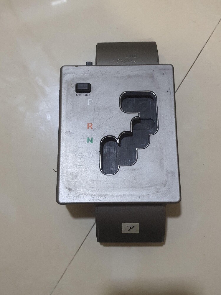 land cruiser gxr 2009 v8 parts - 4