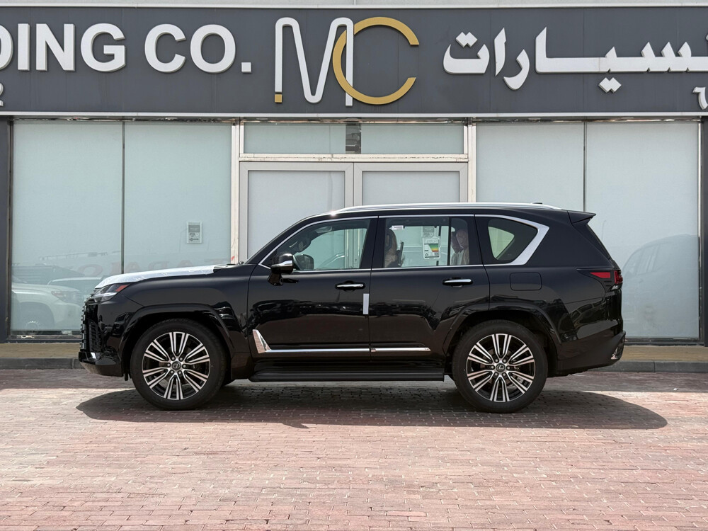 لكزس 2026 لاكجري اصفار - 3