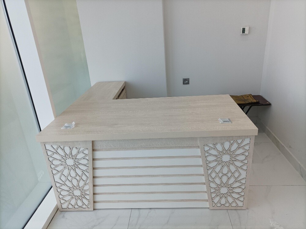 Manager Table (new) - 9
